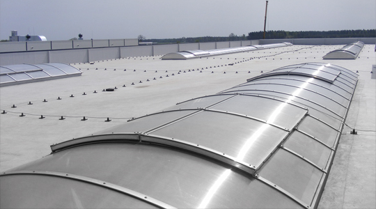Can continuous rooflights install smoke dampers in continuous rooflights?